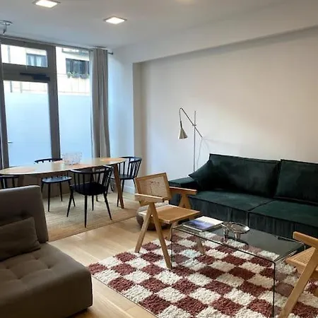 Modern Parisian Flat In Montparnasse Area * Parigi