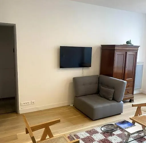 Modern Parisian Flat In Montparnasse Area Apartamento